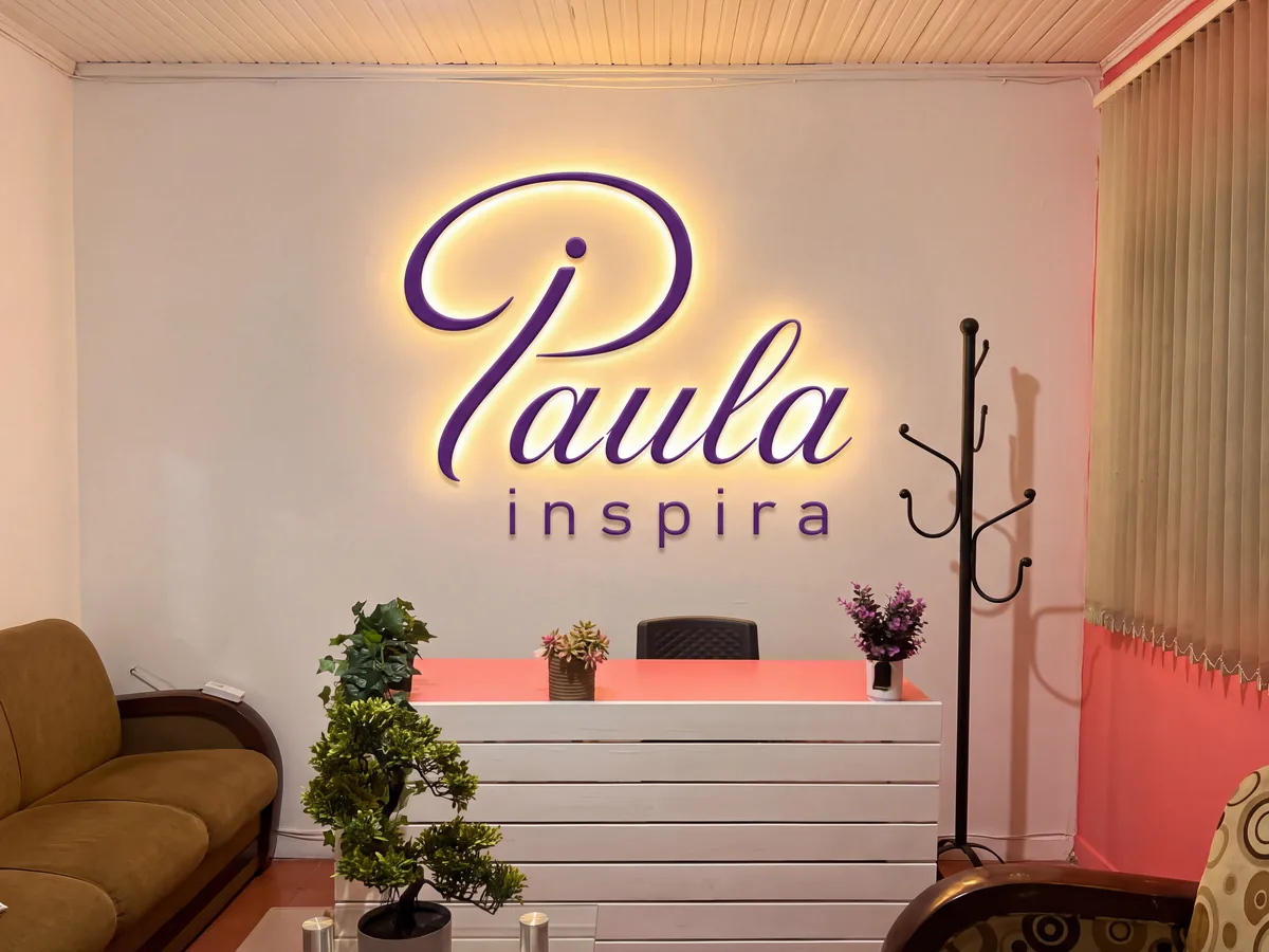 Recepción del consultorio de Paula Inspira en Medellín.